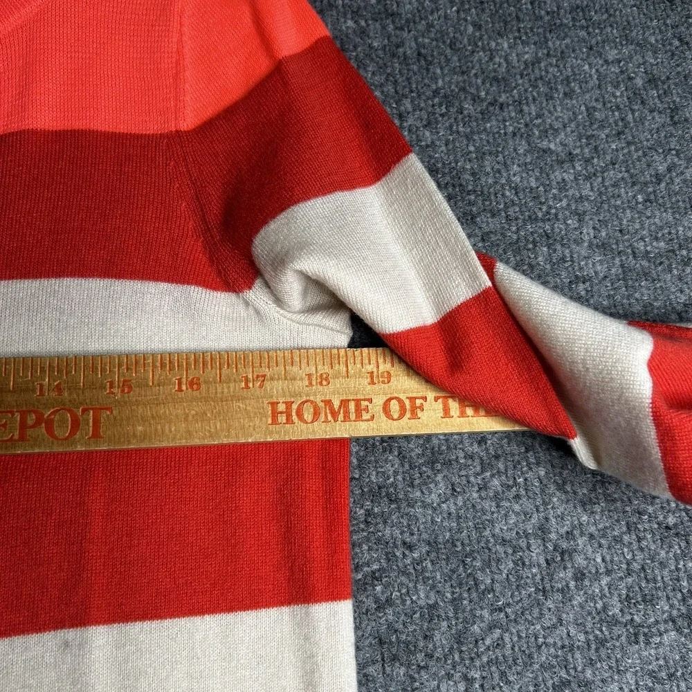 GAP womens striped